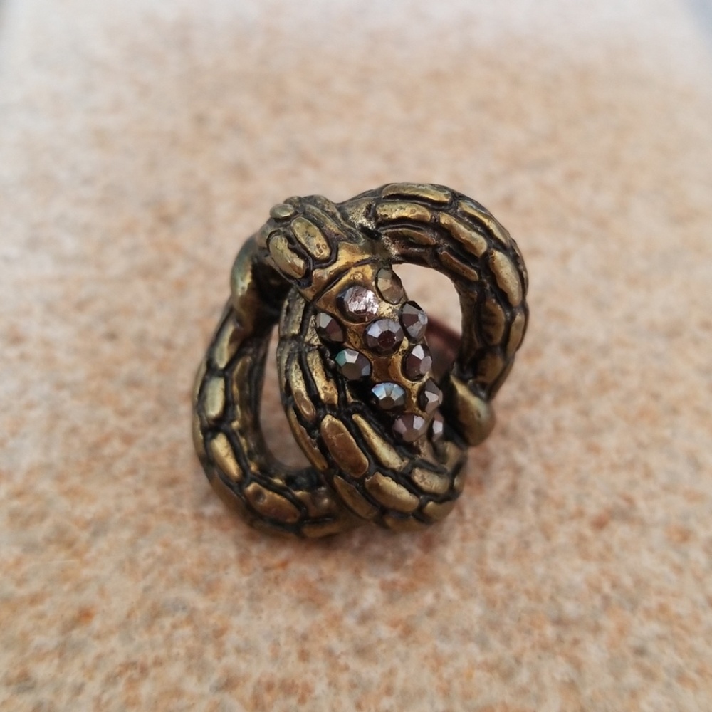 🐍Snake skin jeweled ring bronze 💍